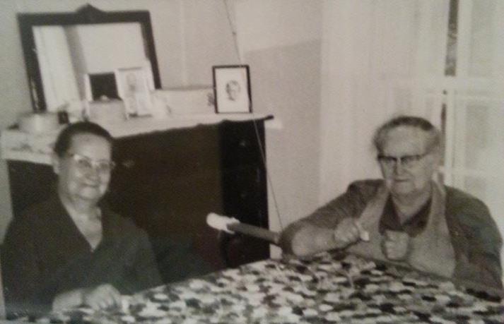 Annie Wellborn Edmiston, Effie Wellborn Wagner, c. 1970. Photo courtesy of Beatrice Wellborn, Stony Fork Community.