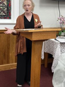 Chair Diane Cornett Deal speaks at the meeting.